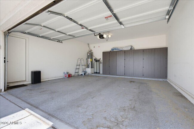 Building Photo - 2246 E Fraktur Rd