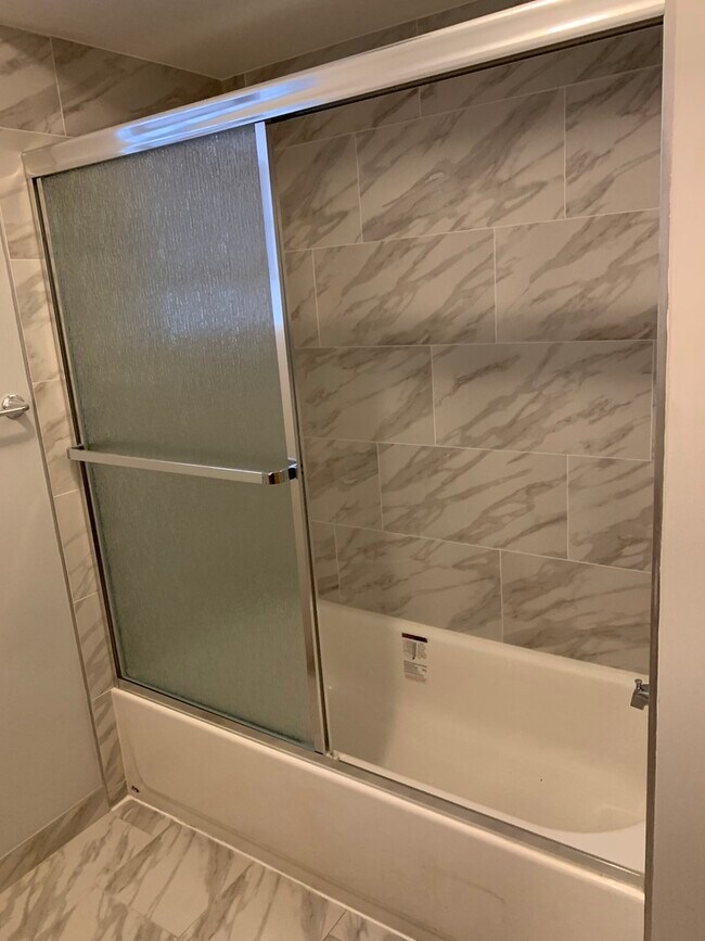 Building Photo - 4221 S Mozart St