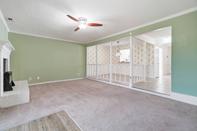 Building Photo - 5260 Settlers Park Dr