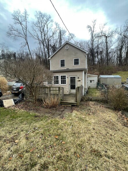 Primary Photo - 837 Coast Ave