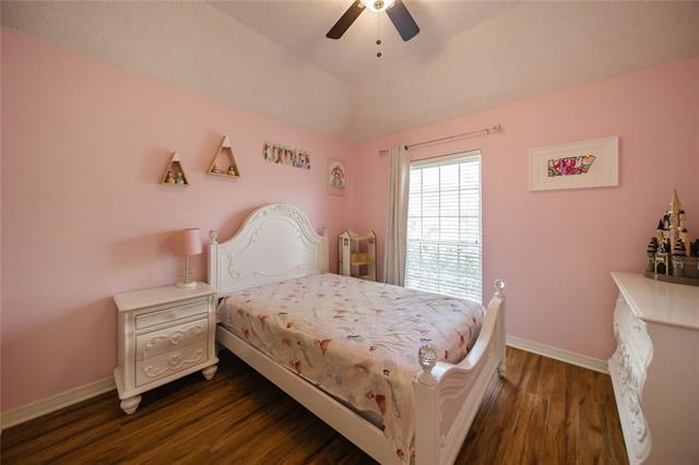 Building Photo - 100 Hearthwood Dr