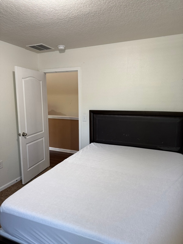 Building Photo - 95062 Cheswick Oaks Dr