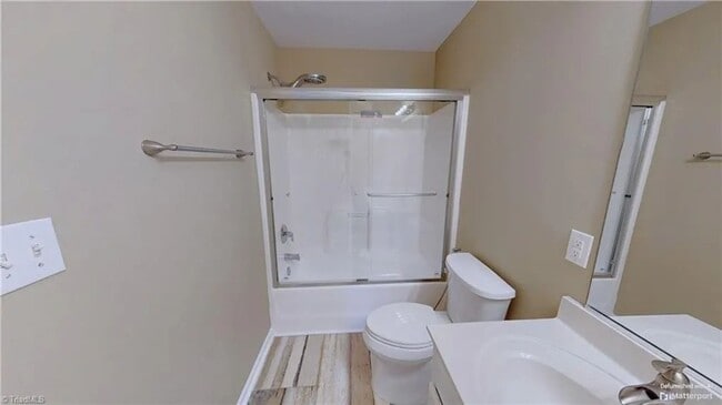 Building Photo - *** READY TO MOVE IN BY FIRST WEEK OF MAY***