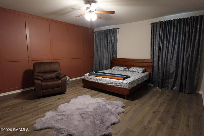 Building Photo - 401 Dua Ln