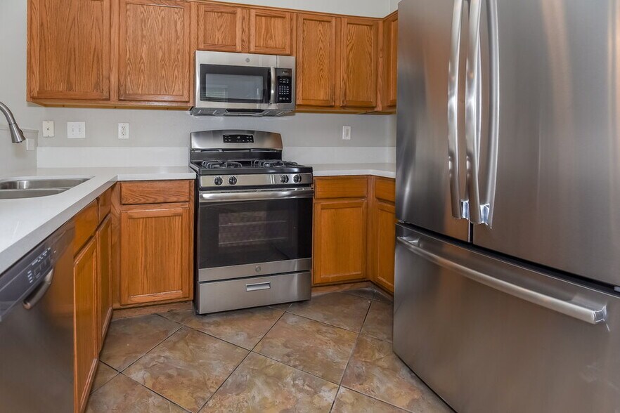 Building Photo - 2703 Guidance Ct