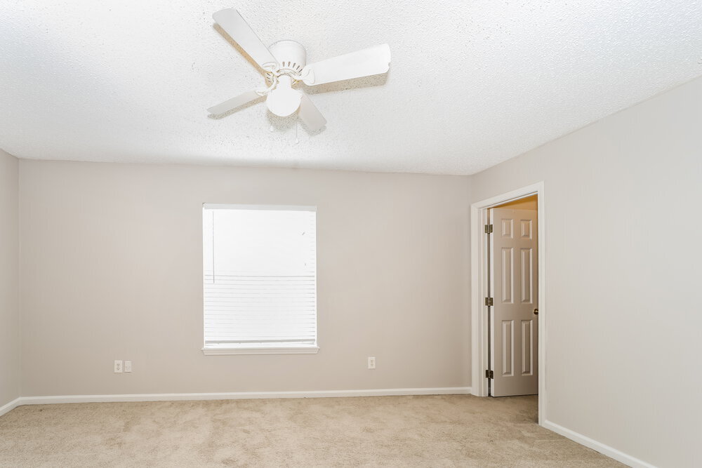 Building Photo - 3504 Ayrshire St