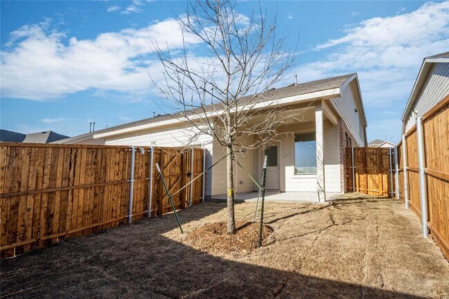 Building Photo - 5349 Archway Dr