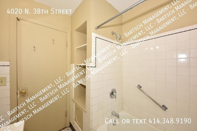 Building Photo - 4020 N 38th St