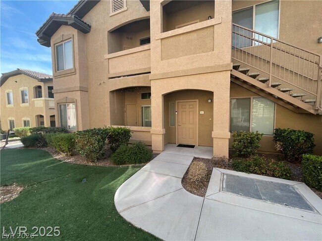 Building Photo - 8985 S Durango Dr