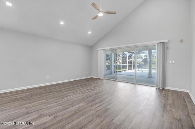 Building Photo - 104 Clam Bake Ct