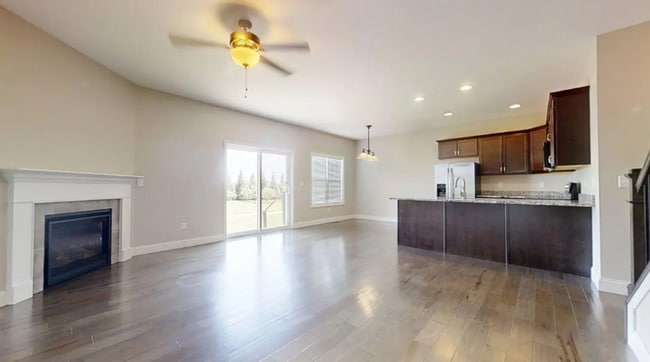 Building Photo - 756 Sedgegrass Dr