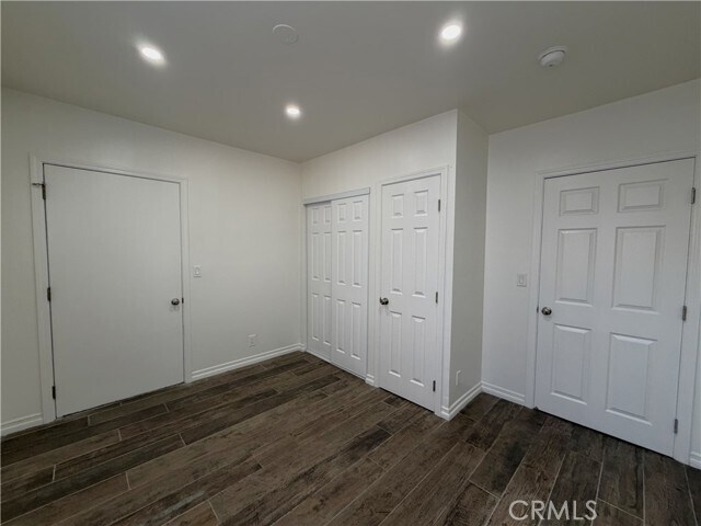 Building Photo - 1936 W 66th St