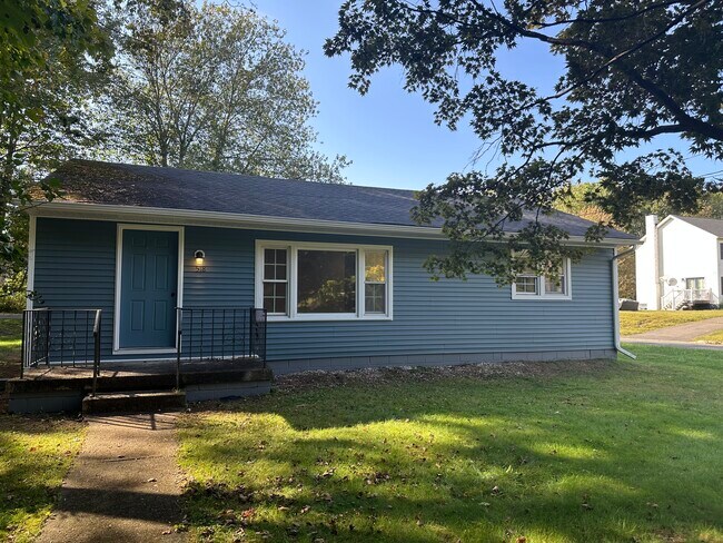 Building Photo - 518 South St