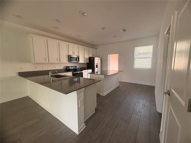 Building Photo - 1661 Cross Prairie Pkwy