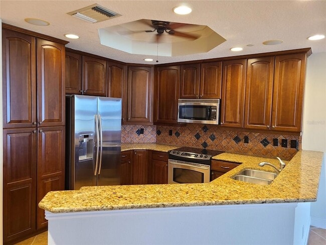 Building Photo - 6360 Water Crest Way