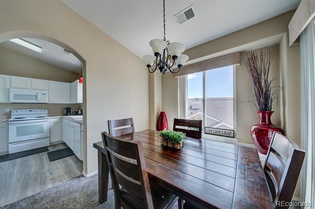 Building Photo - 3875 Strawberry Field Grove