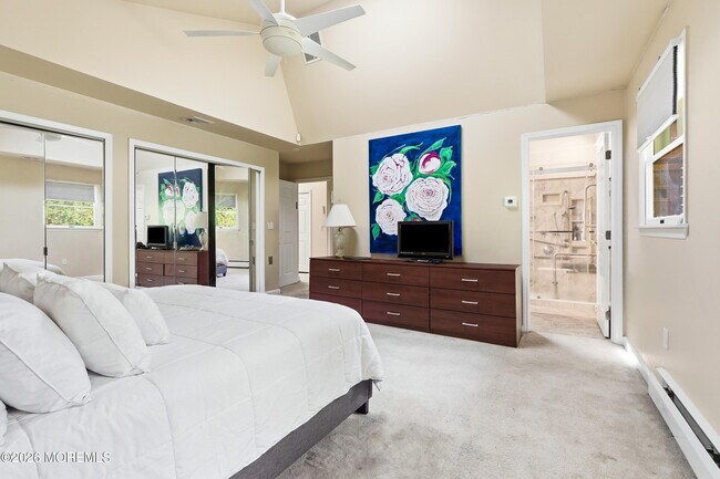 Building Photo - 470 Monmouth Pl