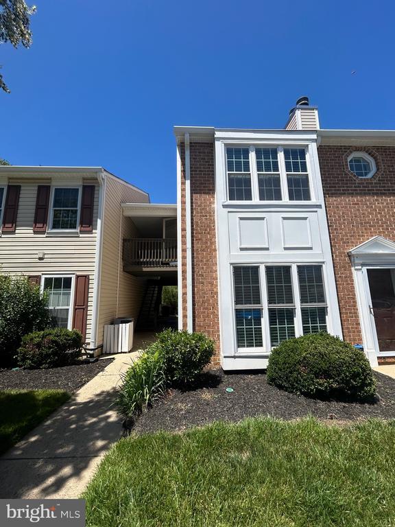 Building Photo - 7804 Harrowgate Cir