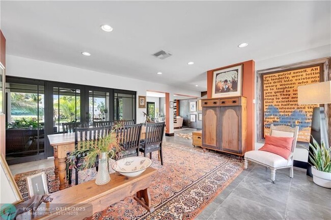 Building Photo - 1200 Guava Isle