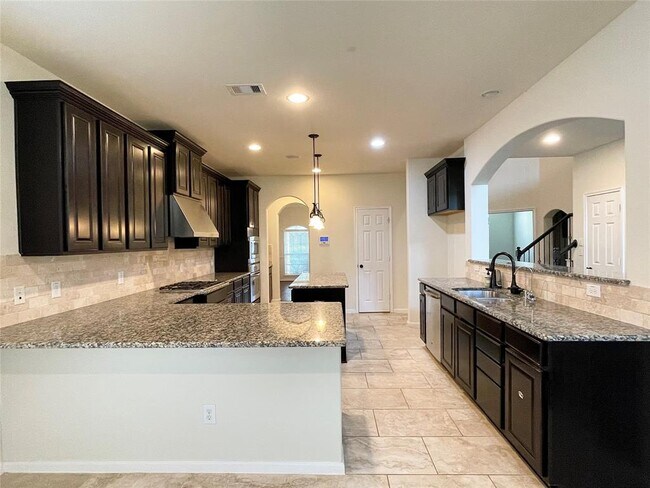 Building Photo - 5366 Blue Mountain Ln