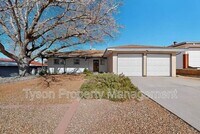 Building Photo - 12241 Woodland Ave NE