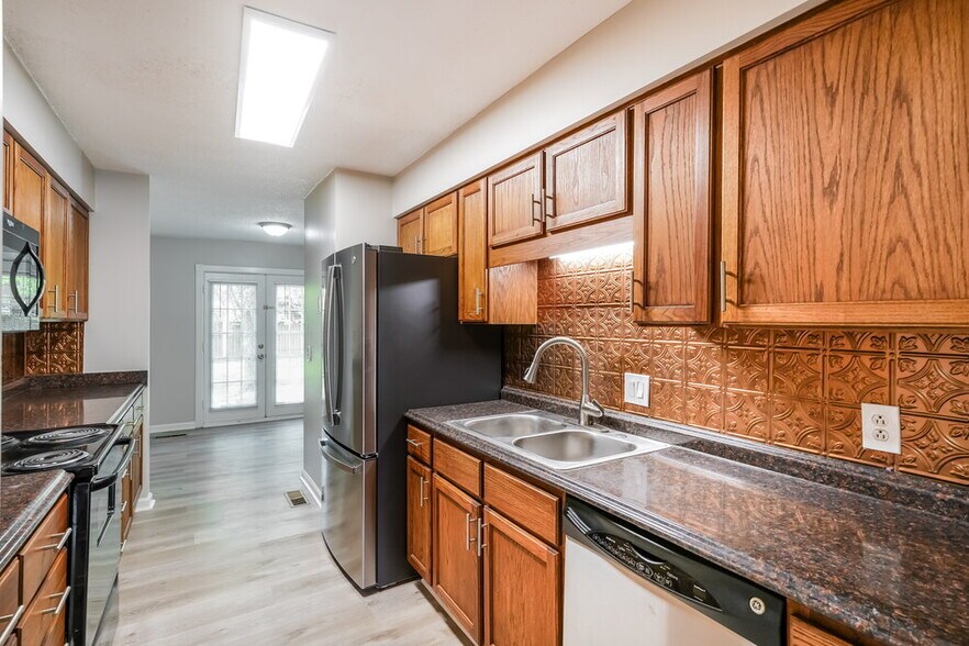 Building Photo - 2917 Starboard Dr