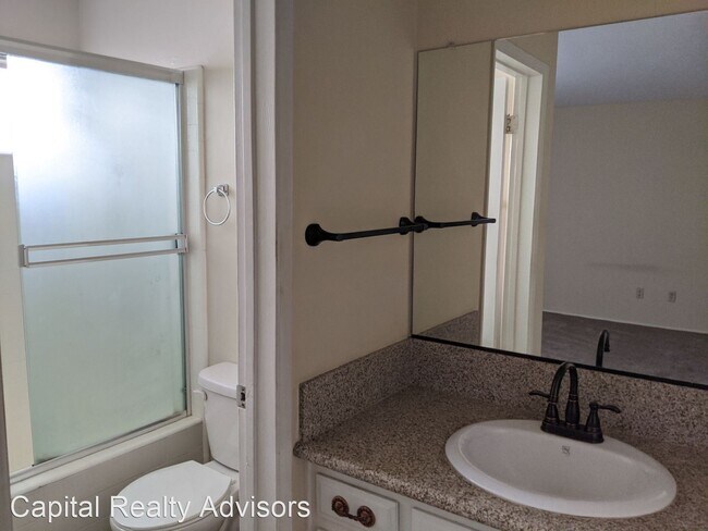 Building Photo - 3 br, 2 bath House - 3671 Howard Avenue