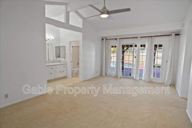 Building Photo - 3063 Glennel Ave