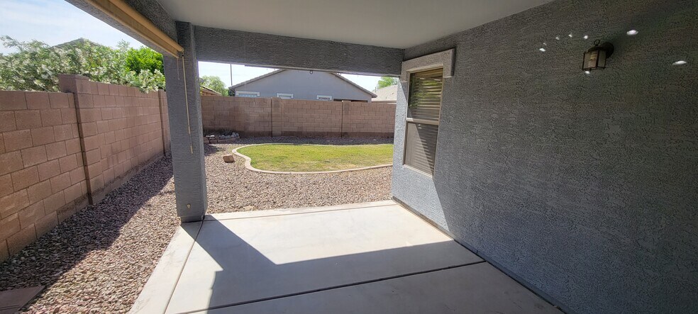 Backyard Patio - 4181 E Sundance Ave