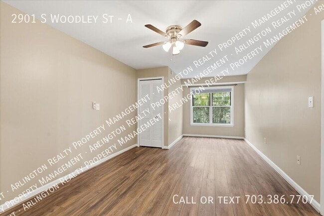 Building Photo - 2901 S Woodley St