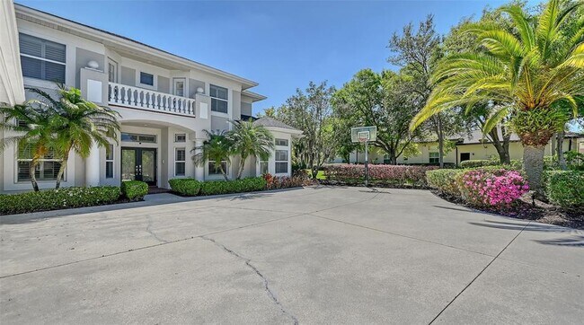 Building Photo - 6911 Riversedge St Cir