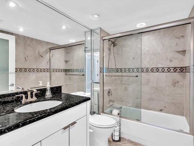 Building Photo - 650 West Ave