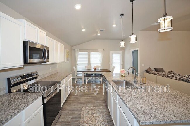 Building Photo - 7717 Bellamy Dr