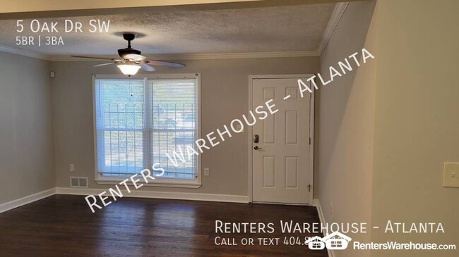 Building Photo - Spacious 5 Bedroom in SW Atlanta