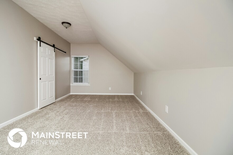 Building Photo - 206 Wildwood Dr