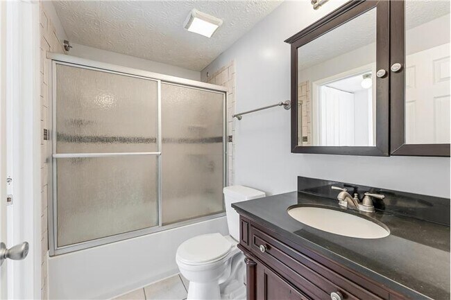 Building Photo - 1682 Harvest Green Ct