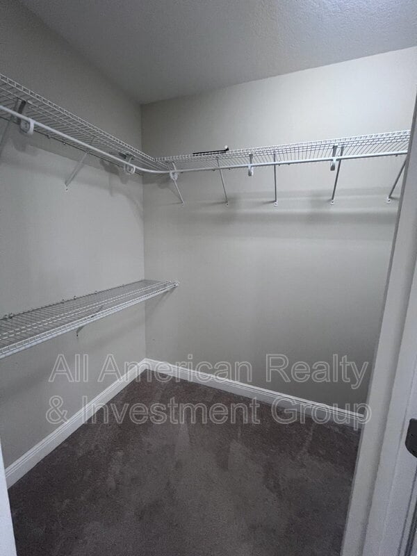 Building Photo - 6882 Brocado Ct