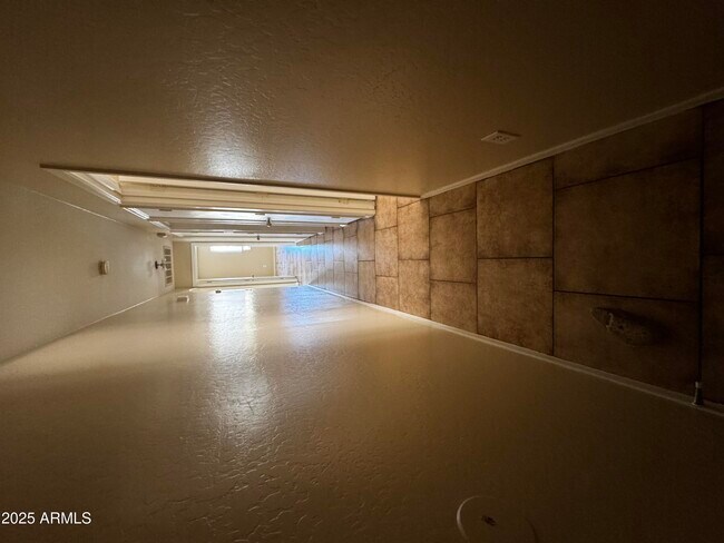 Building Photo - 12817 N El Frio St