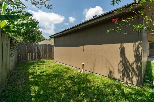 Building Photo - 4413 Ableside Dr