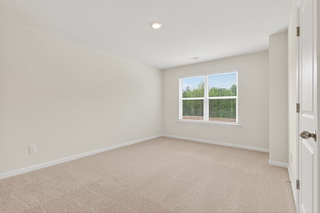 Building Photo - ***New Construction 3bd/2.5ba Townhome***