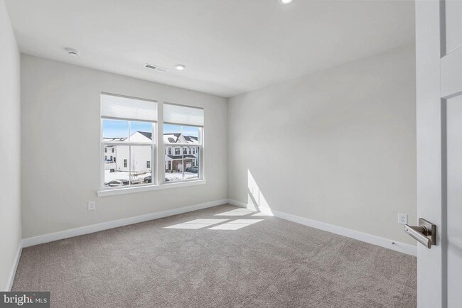 Building Photo - 88 Rosemary Wy