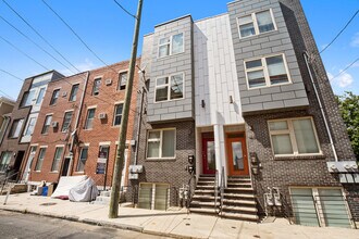 Building Photo - 1619 Ogden St