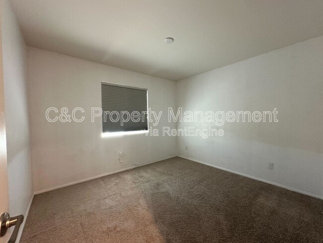 Building Photo - 10608 Appaloosa Ave