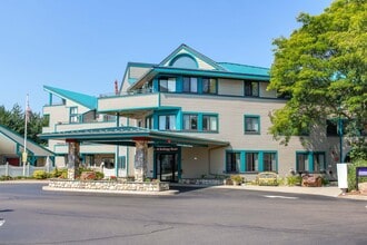 Building Photo - 10 Kellogg Rd