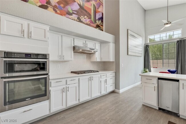 Building Photo - 1404 Sun Copper Dr