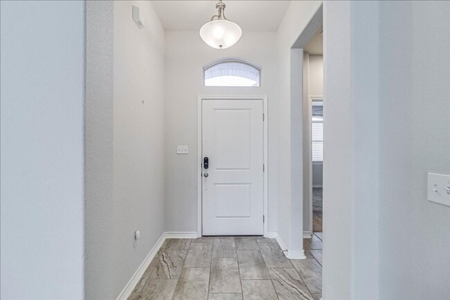 Building Photo - 8010 Calma St