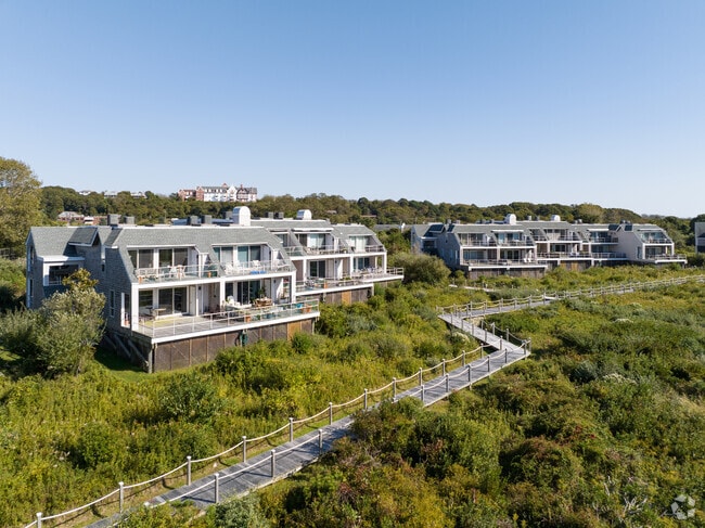 Roughriders Landing Condos - Rough Riders Landing Condominium