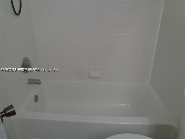 Building Photo - 3380 Pinewalk Dr N