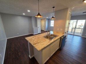 Building Photo - 4741 Welcome Ave N