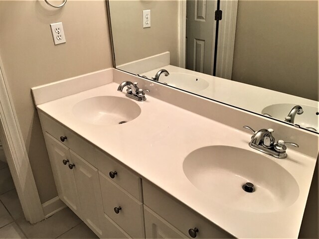 Building Photo - 4030 Belle Meade Cir